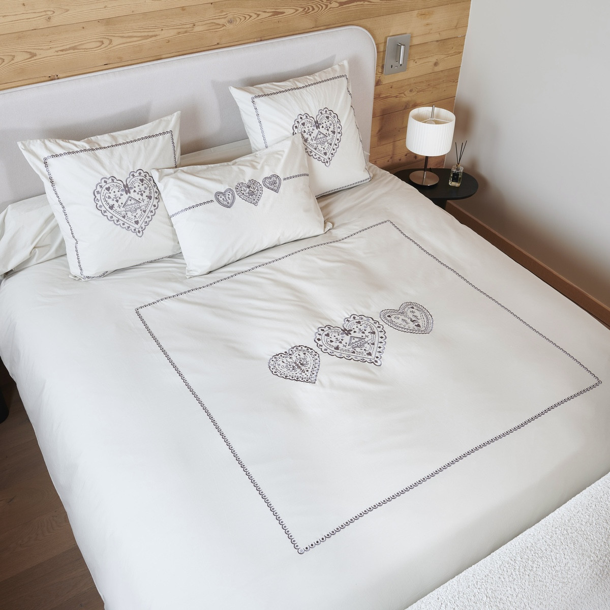 Nuit au Chalet - Drap housse – Image 3